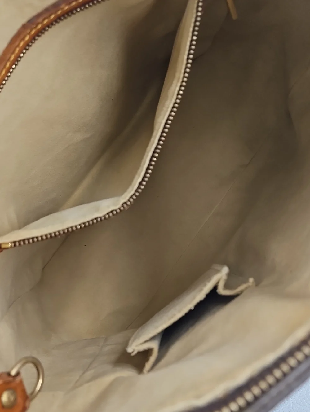 Authentic Louis Vuitton Looping MM Monogram Shoulder Bag Hobo Purse W/Dustbag